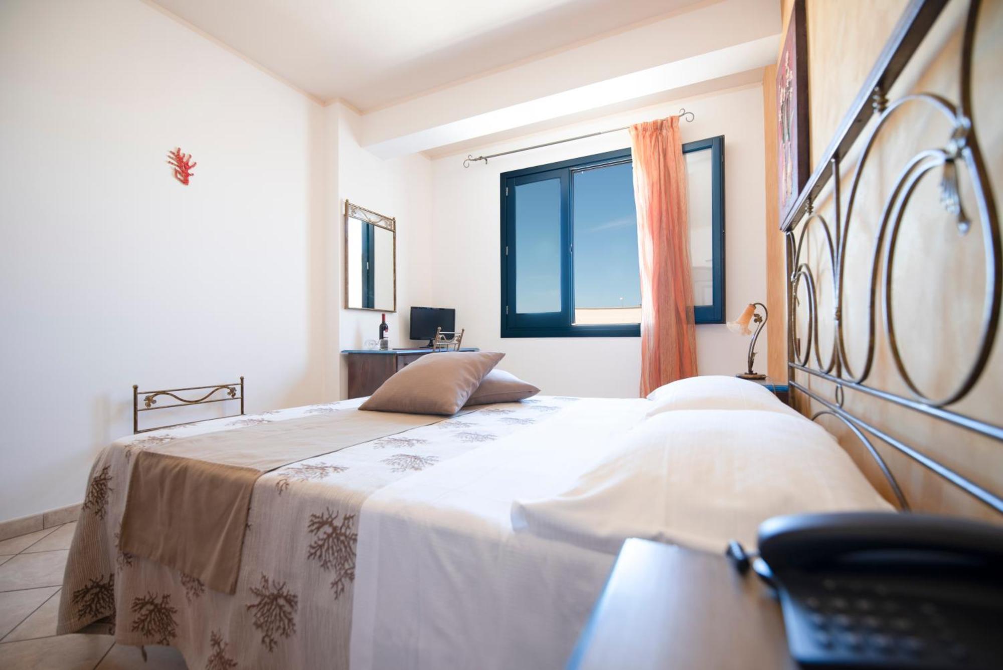 Hotel Altamarea San Vito Lo Capo Exterior photo