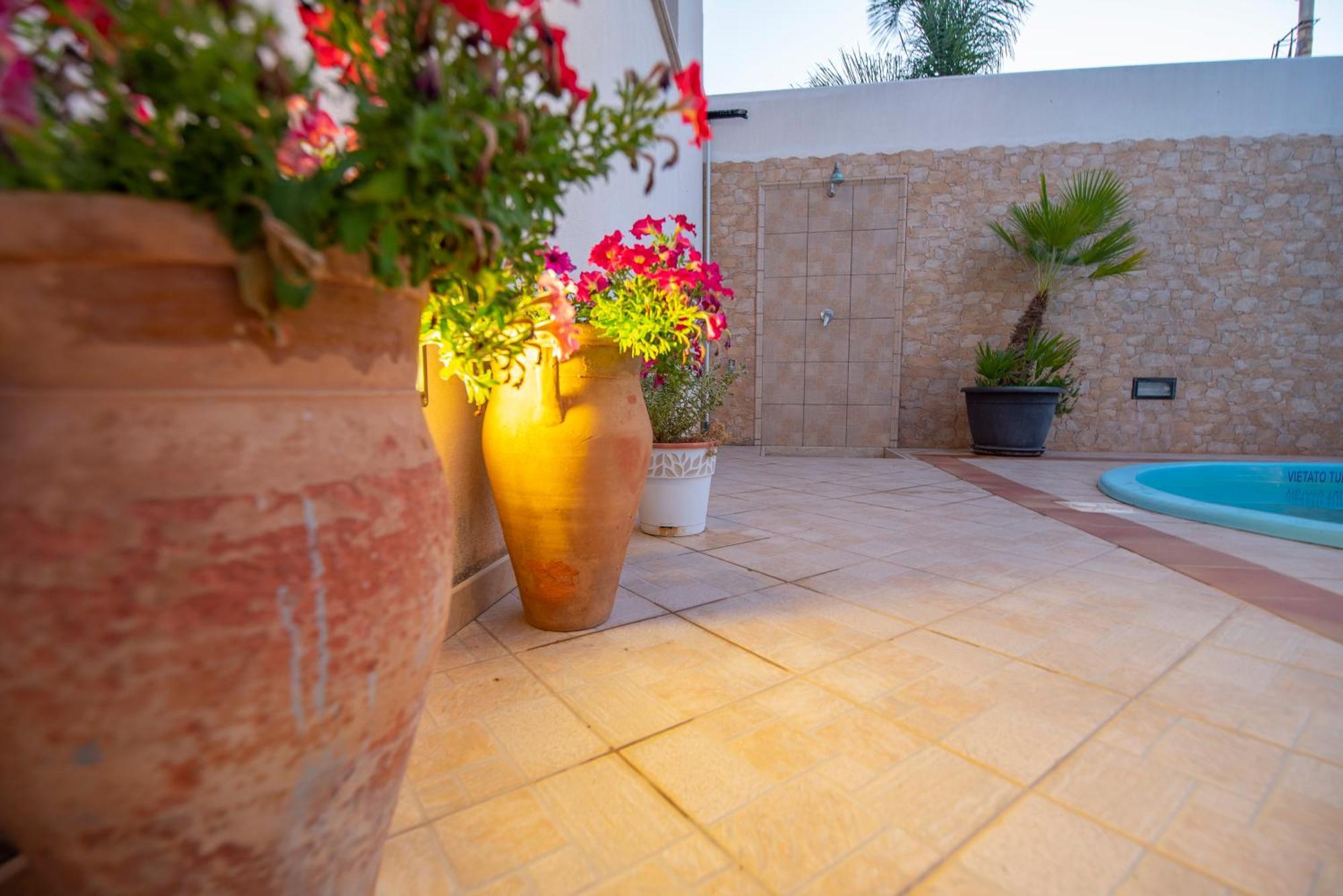 Hotel Altamarea San Vito Lo Capo Exterior photo